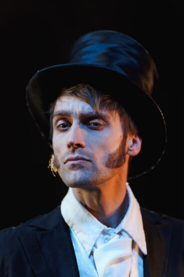 theatre-artist-template-repertoire-img-3